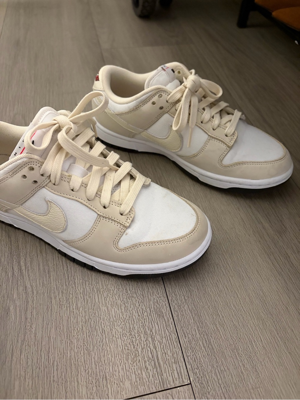 Nike Low-Top Sneakers in Cream and White - Picture 3 of 4
